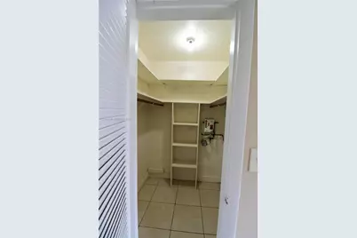 2290 NW North River Dr #14, Miami, FL 33125 - Photo 16