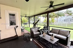 7500 NW 19th Dr, Pembroke Pines, FL 33024 - Photo 14