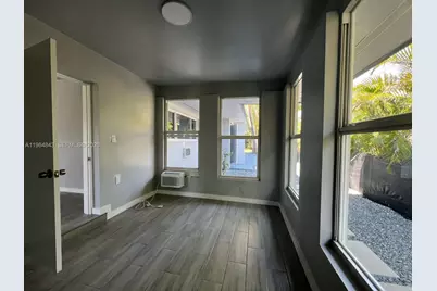 161 NE 117th St, Miami, FL 33161 - Photo 18