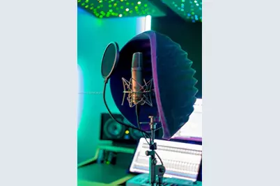 2100 NW 99th Ave, Doral, FL 33172 - Photo 18