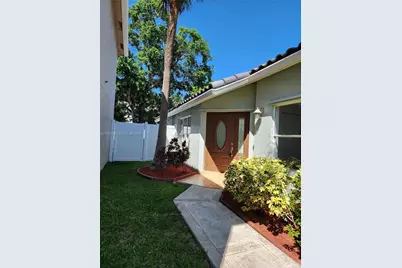 10301 N Serene Meadow Dr N, Boca Raton, FL 33428 - Photo 4