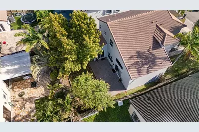23844 SW 107th Pl, Homestead, FL 33032 - Photo 2