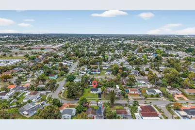 17980 NW 2nd Ct, Miami Gardens, FL 33169 - Photo 26