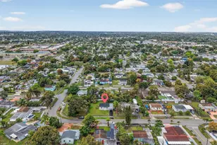17980 NW 2nd Ct, Miami Gardens, FL 33169 - Photo 26