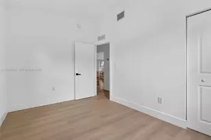 17980 NW 2nd Ct, Miami Gardens, FL 33169 - Photo 18