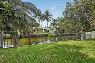 3042 Hayes St, Hollywood, FL 33021 - Photo 60