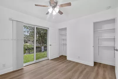 3042 Hayes St, Hollywood, FL 33021 - Photo 22