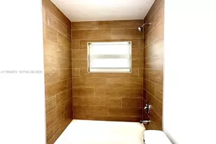 3042 Hayes St, Hollywood, FL 33021 - Photo 52