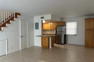 2705 NE 9th Ave, Wilton Manors, FL 33334 - Photo 14