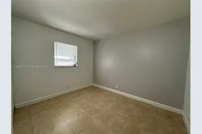 2705 NE 9th Ave #202, Wilton Manors, FL 33334 - Photo 18