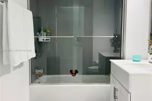 92 SW 3rd St, Miami, FL 33130 - Photo 16