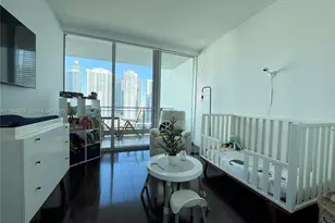 92 SW 3rd St, Miami, FL 33130 - Photo 14