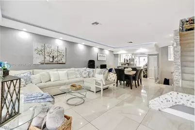 12662 NW 14th St, Sunrise, FL 33323 - Photo 16