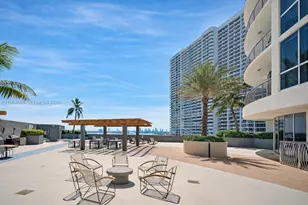 1750 N Bayshore Dr, Miami, FL 33132 - Photo 22