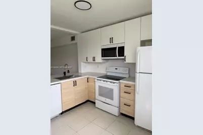1022 SE Adams Ave #1022C, Homestead, FL 33034 - Photo 10