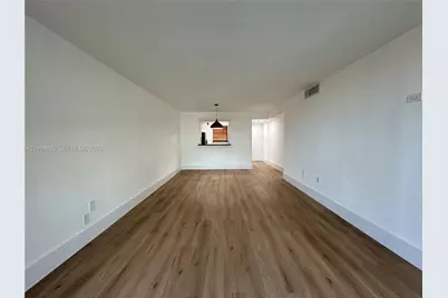 10425 SW 112th Ave #324, Miami, FL 33176 - Photo 2