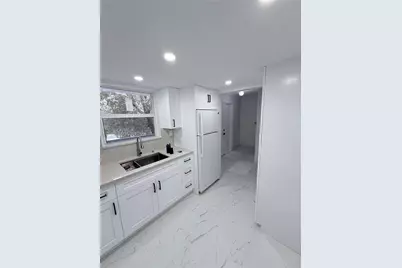 9365 Fontainebleau Blvd #E218, Miami, FL 33172 - Photo 2
