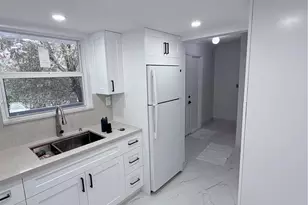 9365 Fontainebleau Blvd, Miami, FL 33172 - Photo 2