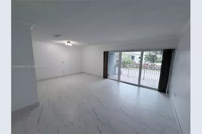 9365 Fontainebleau Blvd #E218, Miami, FL 33172 - Photo 6