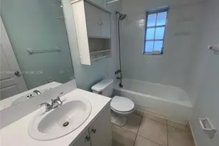 8600 SW 109th Ave, Miami, FL 33173 - Photo 10