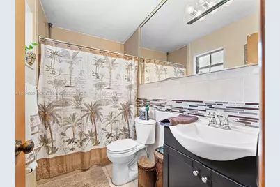 13811 SW 14th St, Miami, FL 33184 - Photo 20