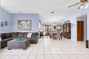 13811 SW 14th St, Miami, FL 33184 - Photo 4