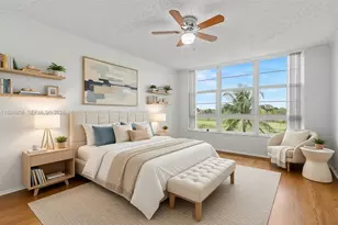 3970 Oaks Clubhouse Dr, Pompano Beach, FL 33069 - Photo 6
