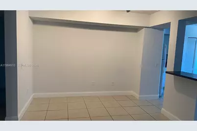 155 NW 96th Ter #2-201, Pembroke Pines, FL 33024 - Photo 8