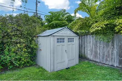 3900 SW 67th Ave, Miami, FL 33155 - Photo 36