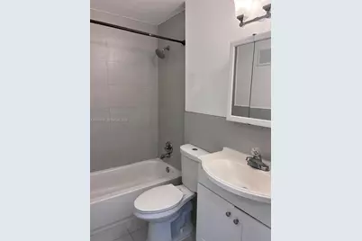 7820 NE Bayshore Ct #206, Miami, FL 33138 - Photo 6