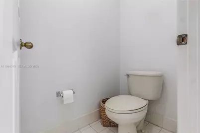 16323 SW 97th St, Miami, FL 33196 - Photo 10