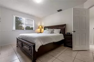 16323 SW 97th St, Miami, FL 33196 - Photo 8