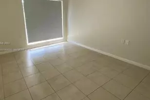 1600 NE 114th St, Miami, FL 33181 - Photo 8