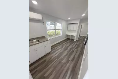 531 NE 58th St #3, Oakland Park, FL 33334 - Photo 1