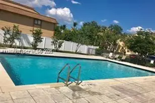 6045 NW 186th St, Hialeah, FL 33015 - Photo 26