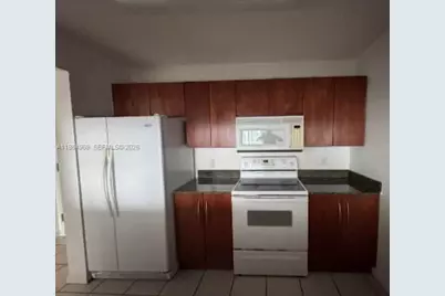 1200 Brickell Bay Dr #2618, Miami, FL 33131 - Photo 6