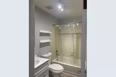 9849 Nob Hill Ln #9849, Sunrise, FL 33351 - Photo 18