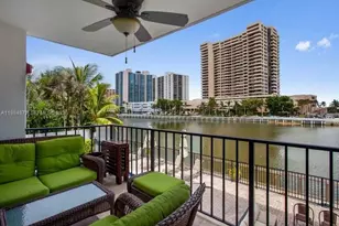 2455 Flamingo Dr, Miami Beach, FL 33140 - Photo 16