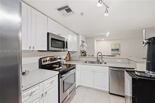 520 SE 5th Ave, Fort Lauderdale, FL 33301 - Photo 8