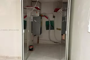 10201 SW 35th St, Miami, FL 33165 - Photo 16