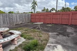10201 SW 35th St, Miami, FL 33165 - Photo 20
