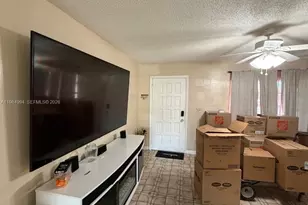 15331 SW 303rd St, Homestead, FL 33033 - Photo 12