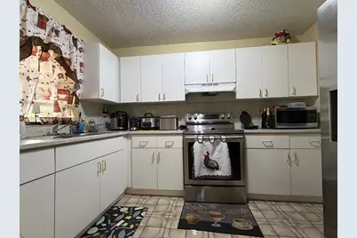 15331 SW 303rd St, Homestead, FL 33033 - Photo 6