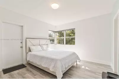 1275 Marseille Dr #35, Miami Beach, FL 33141 - Photo 10