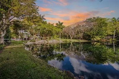 5981 SW 136th St, Pinecrest, FL 33156 - Photo 48