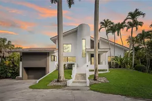 5981 SW 136th St, Pinecrest, FL 33156 - Photo 2