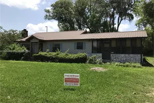 3887 E County Rd 466, Oxford, FL 34484 - Photo 1