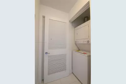 2020 N Bayshore Dr #2204, Miami, FL 33137 - Photo 22