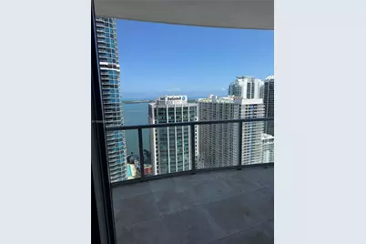 1060 Brickell Ave #4005, Miami, FL 33131 - Photo 4