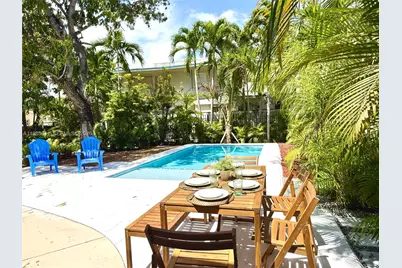 1345 SW 14th Ave, Miami, FL 33145 - Photo 8